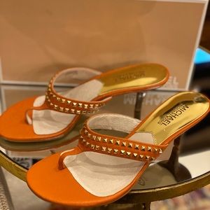 NEW Michael Kors Orange Leather Kitten Heel sz 7